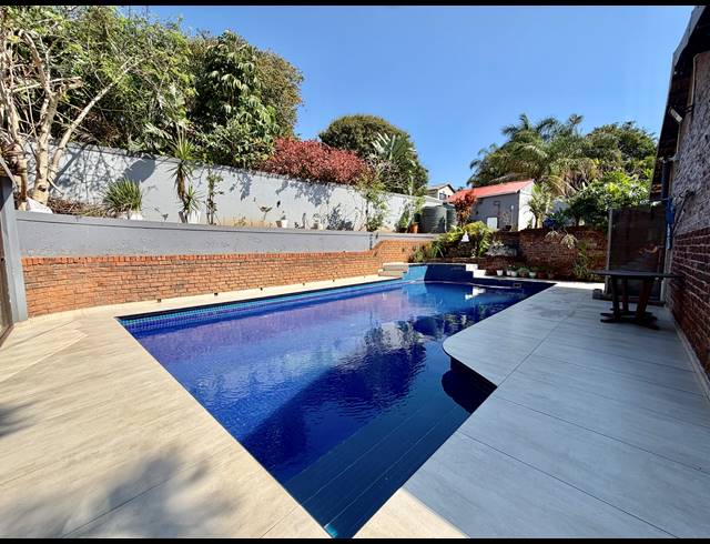 4 BEDROOM HOUSE TO LET IN BALLITO CENTRAL